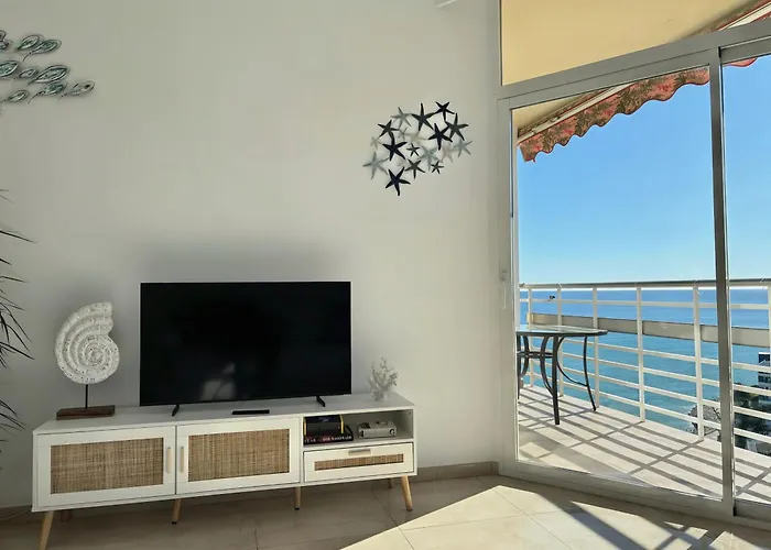 Atlantis - La Roca Tower Apartment Torremolinos